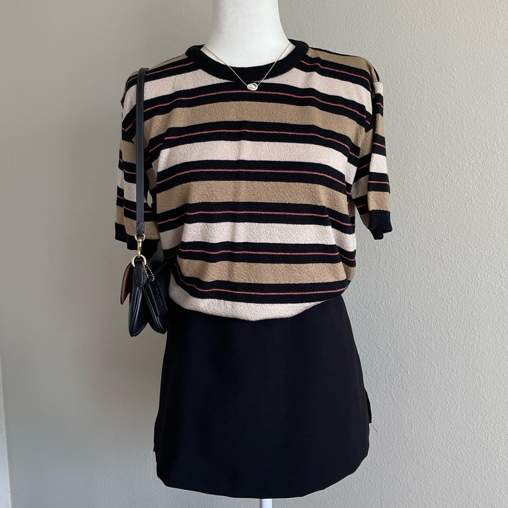 Striped Short Sleeve Sweater Size L